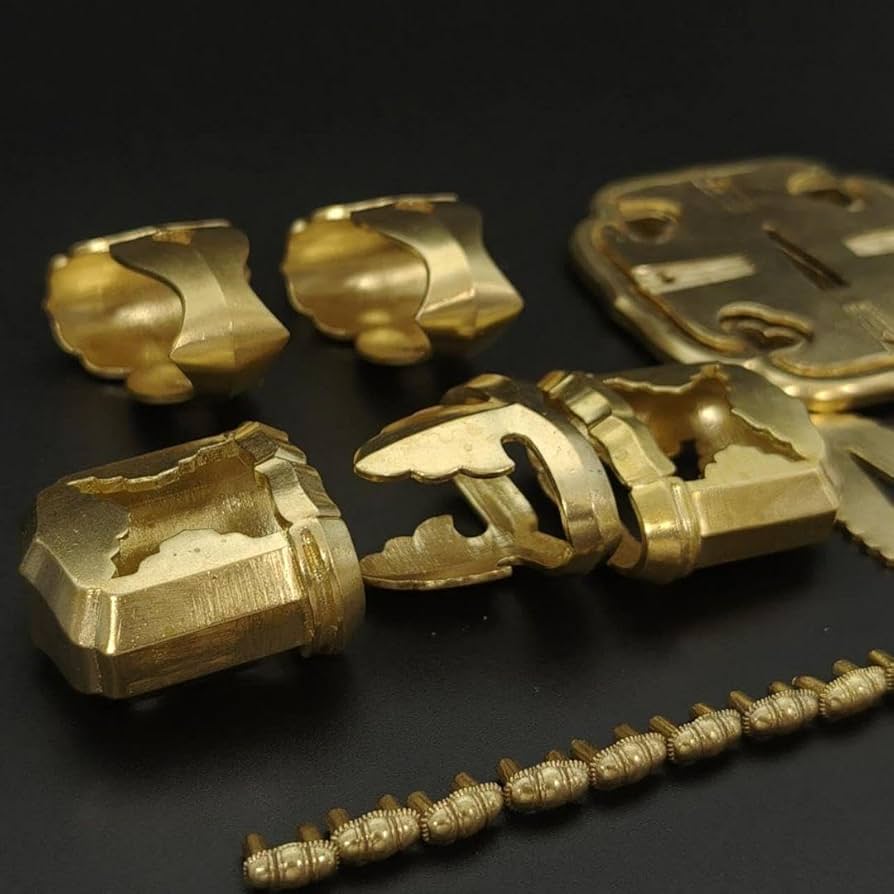 太刀金具　太刀拵　五三の桐　刀鍔目貫はばき切羽目釘鐺柄鞘　金具　金工品　刀剣美術 Amazon.co.jp: 太刀金具 太刀拵 五三の桐 刀鍔目貫はばき切羽