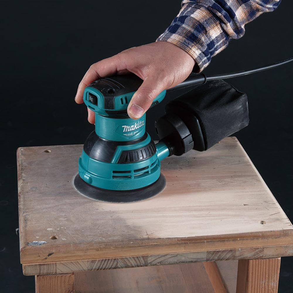 Makita Lijadora Rotorbital 125mm