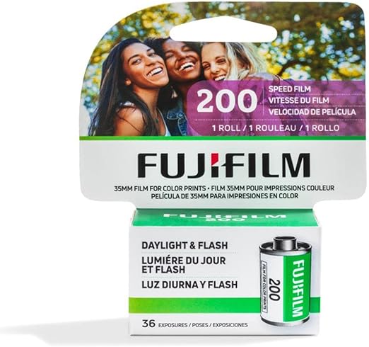 Fujifilm Fujicolor 200 Color Negative Film (35mm Roll Film, 36 Exposures)(Pack of 1)