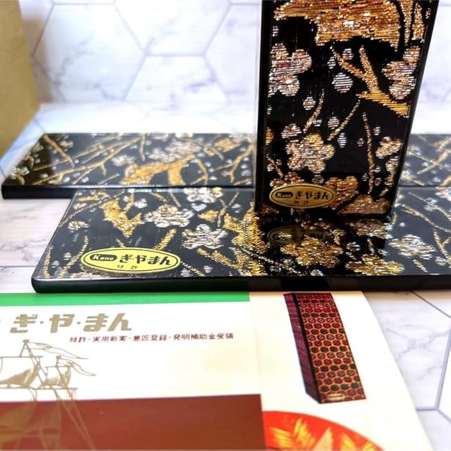 Amazon.co.jp: Kanoぎやまん ガラス工芸品 金銀 梅 花瓶 花台付 和風和