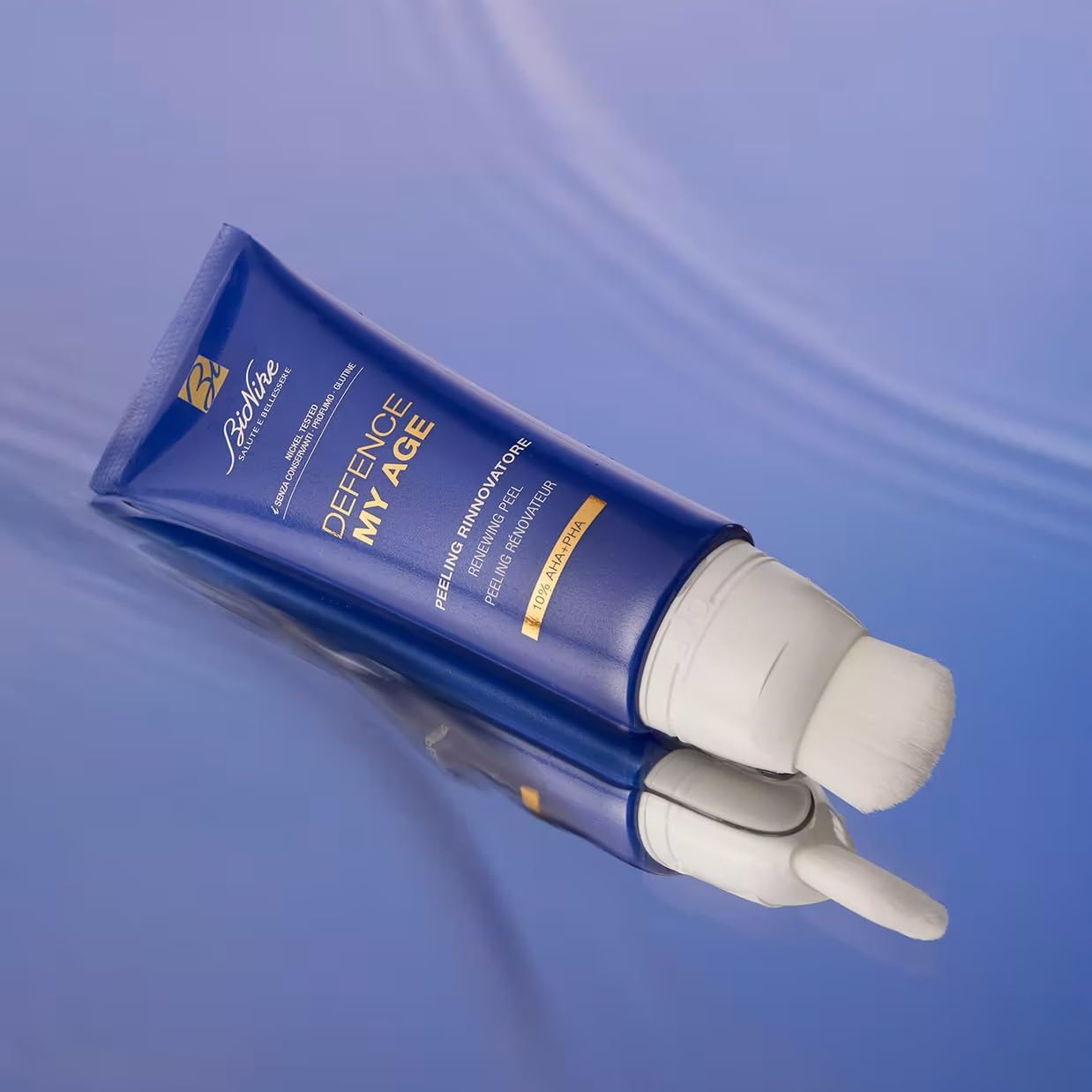 BioNike Defence My Age - Peeling Viso Rinnovatore Antirughe, Effetto Perfezionante in 10 Minuti, Esfoliante con Alfa e Poli-idrossiacidi, Stimola il Rinnovamento Cutaneo, Texture in Gel Fresca, 50ml