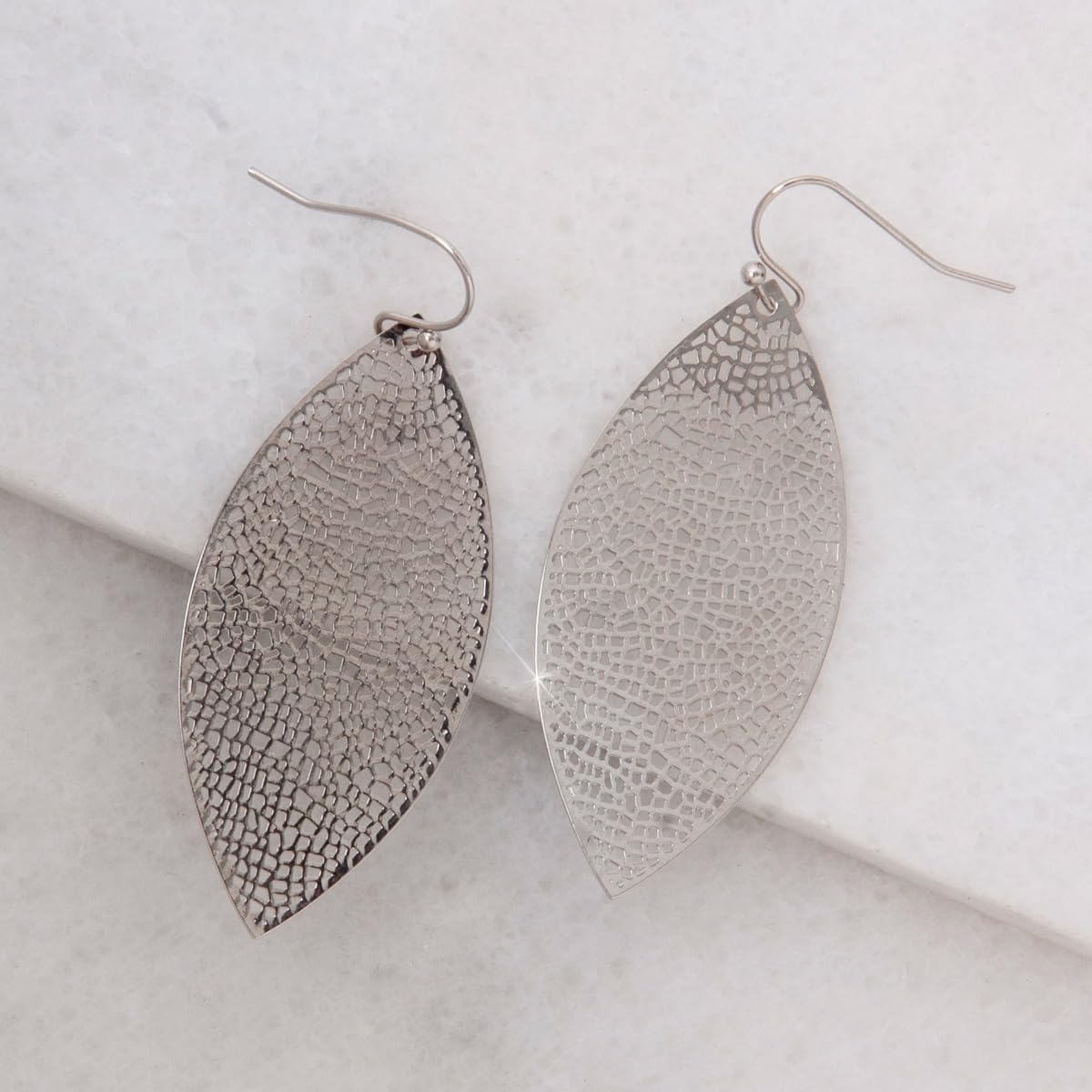 Boho Leaf Dangle Earrings for Women - Gold or Silver Tone Dangly Filigree Earrings - Lightweight Statement Earrings - Image 7