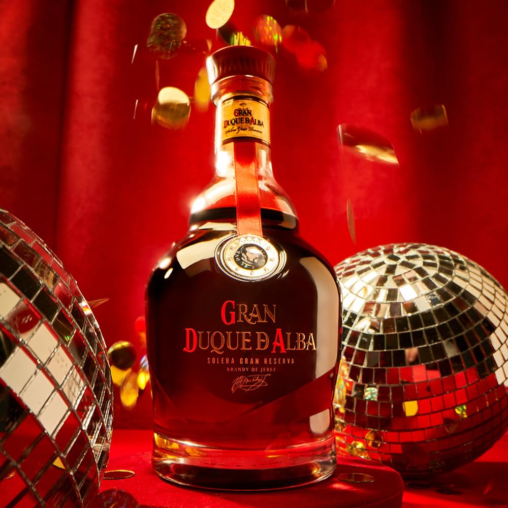 Gran Duque de Alba | Brandy de Jerez | mind. 10 Jahre gereift | Mehrfach ausgezeichneter Brandy u.a mit Gold bei der San Francisco World Spirits Competition | 700ml | 40 % Volume