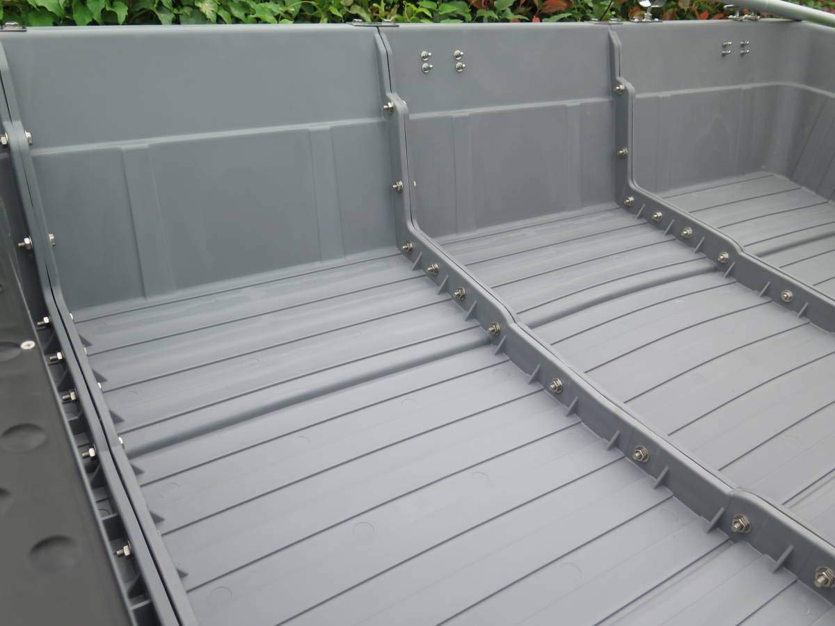 Amazon | ボート 4分割式 ポリエチレン 4ピースボート 2馬力 船外機