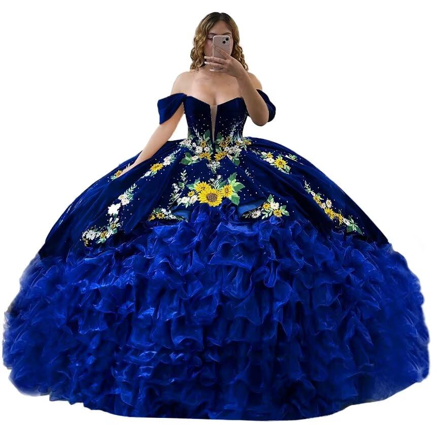 Puffy Velvet Quinceanera Dresses Ball Gown Off Shoulder Sweet 16 Dresses Beaded Sparkly Evening Gown