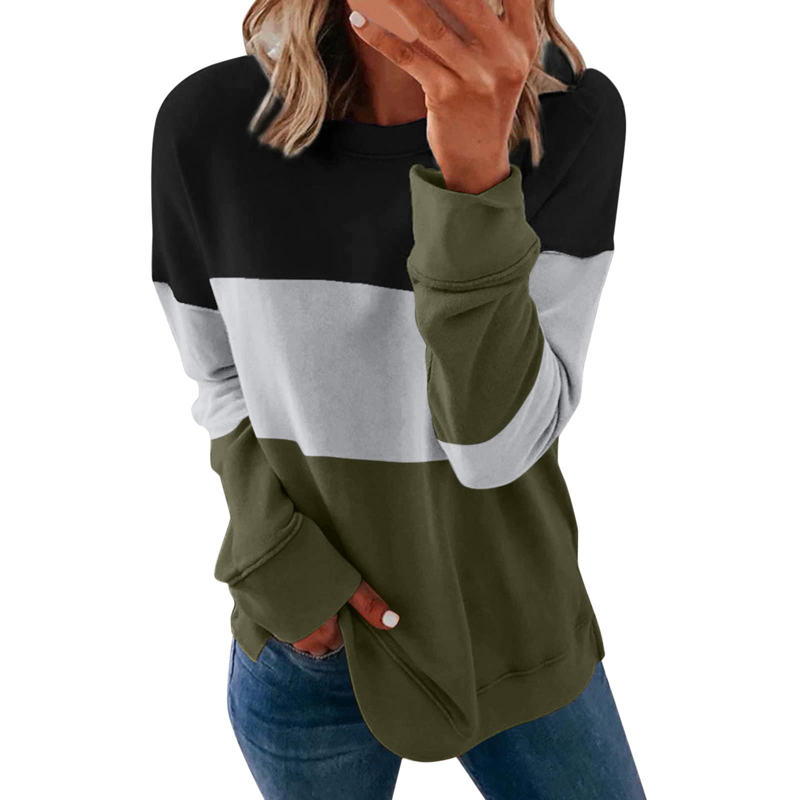 Fall Long Sleeve Tops for Women Trendy Geometric Graphic Crewneck Sweatshirts Comfy Loose Side Split Shirts Outfits