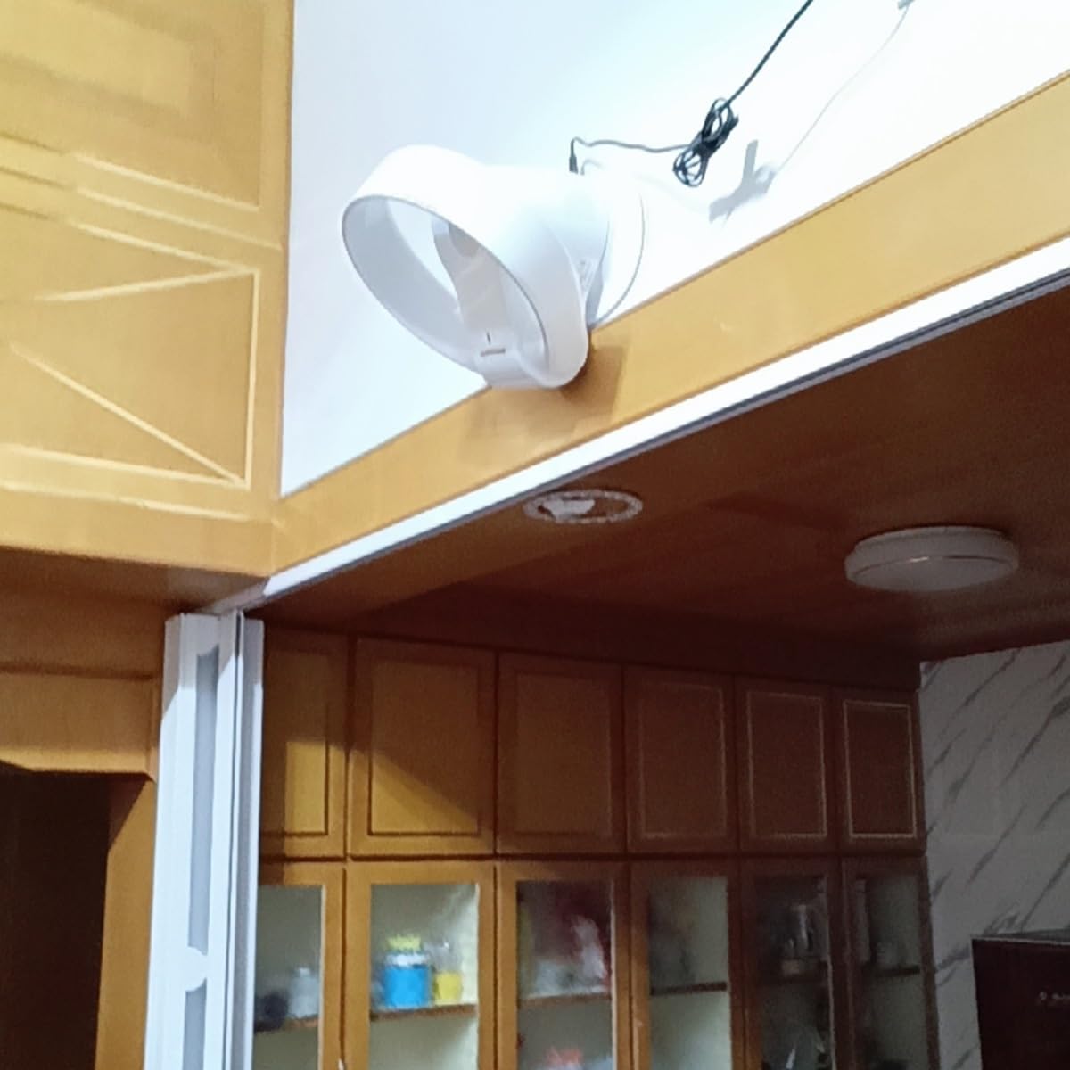 Turbo Ventilateur Silencieux Ventilateur De Bureau 300 MAh-500 MAh Feuille Sans Vent Ventilateur Électrique Oscillant Ventilateur Mural Sans Pale Avec Télécommande Pour Chambre, Bureau(Tension du vent
