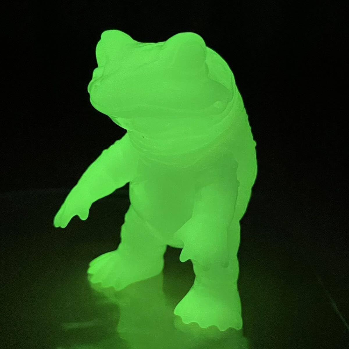 Amazon.co.jp: ケロンガ GID 蓄 未塗装 タケピコ x One up. ワンアップ