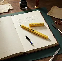 Caneta tinteiro modelo safari ponta fina com cartucho de tinta azul, compatível com lamy (Amarelo)