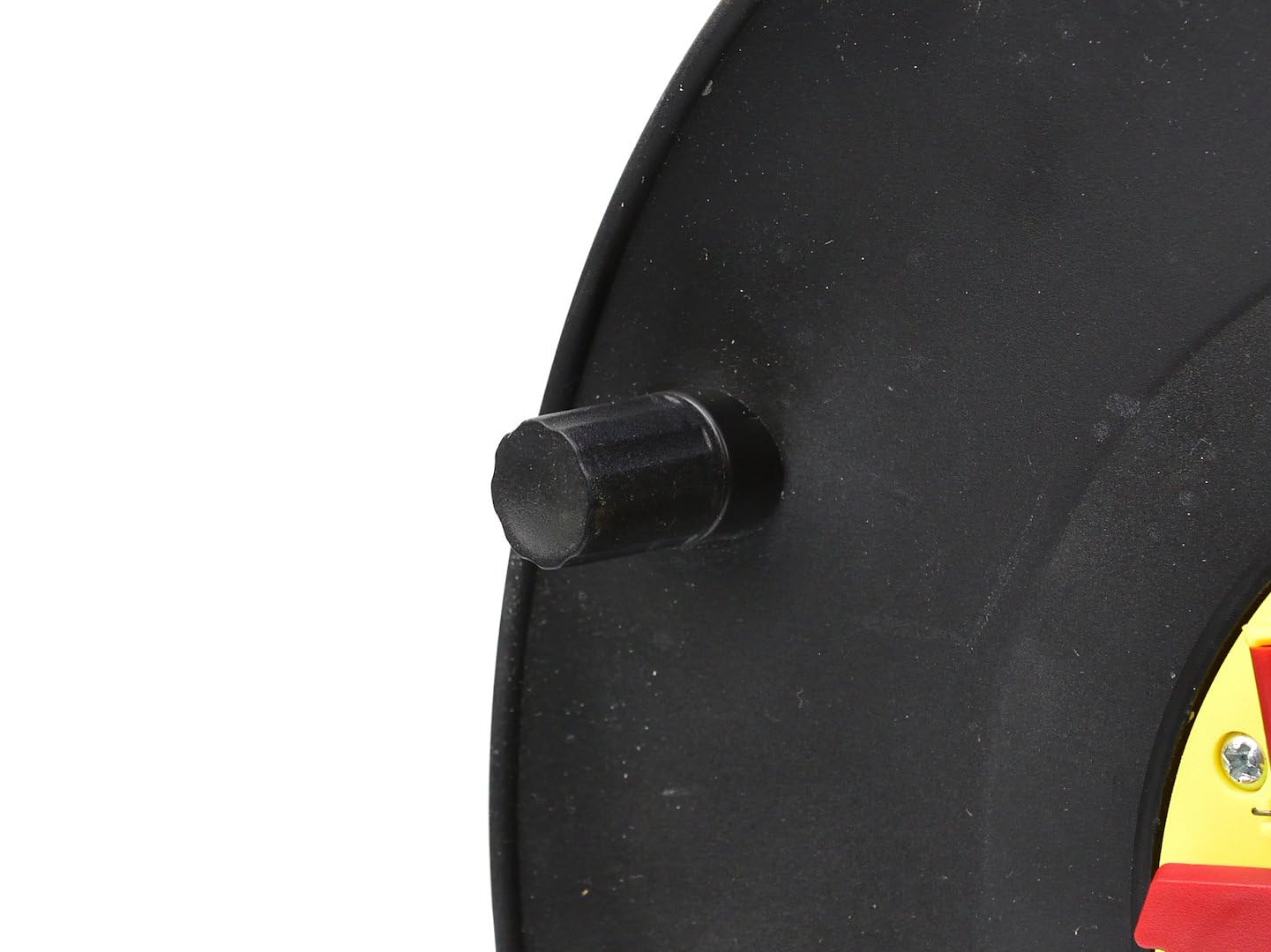 BSD Rallonge électrique enrouleur 50m 4 prises 230V avec protection thermique, idéale pour maison, jardin et chantiers. Câble 3x2,5mm, robuste et sécurisé.