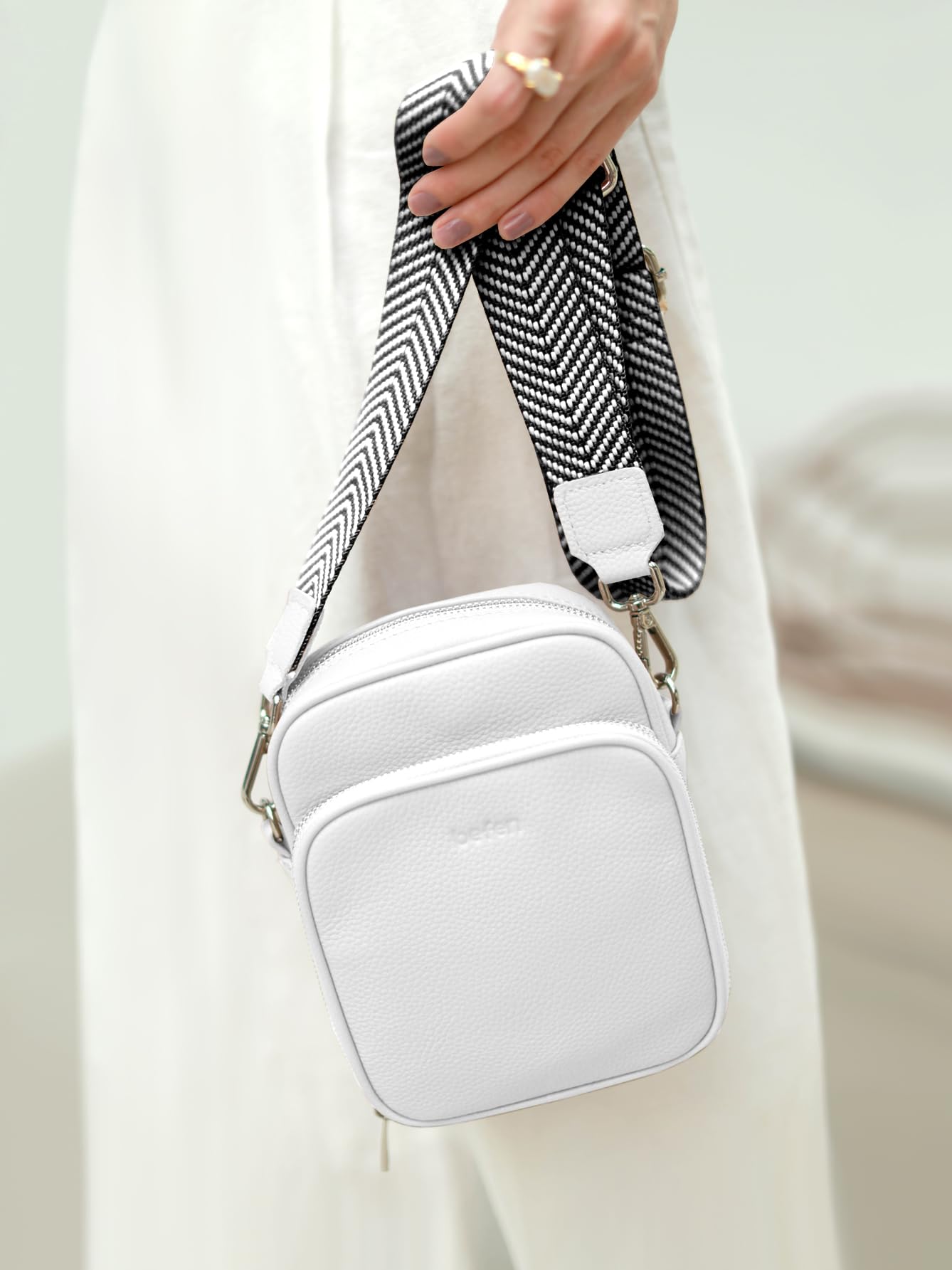 befen White Real Leather Small Crossbody Bag Purses for Women Travel Build in RFID Blocking Wallet Purses Anti-Theft with Guitar Strap