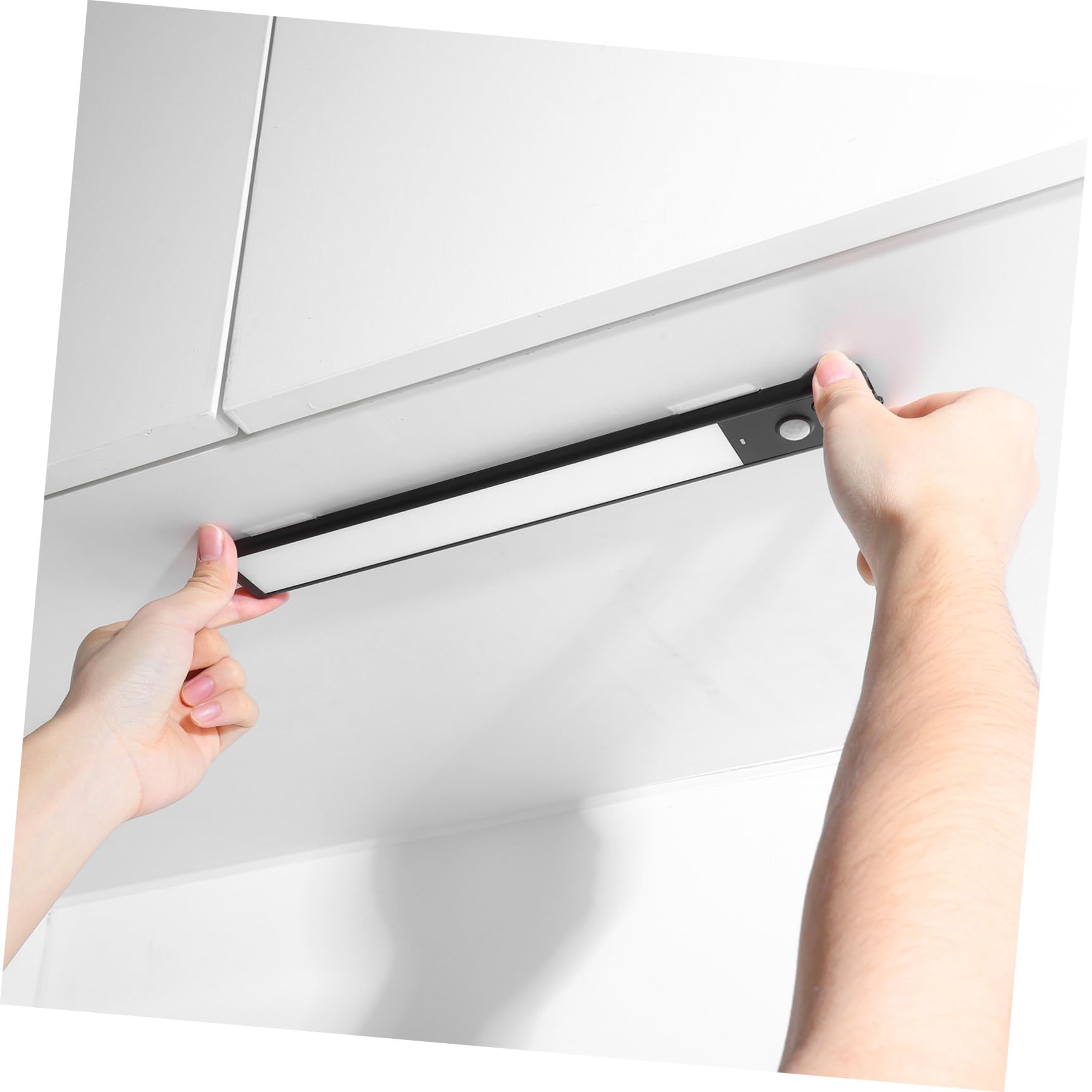 VALICLUD Confezione da 4 Barre Luminose a Led Sottopensile con Attivazione a Movimento, Facili da Installare E con Forte Magnete, Ideali per Cucina, Corridoio, Scale E Altri Ambienti Interni - Nero