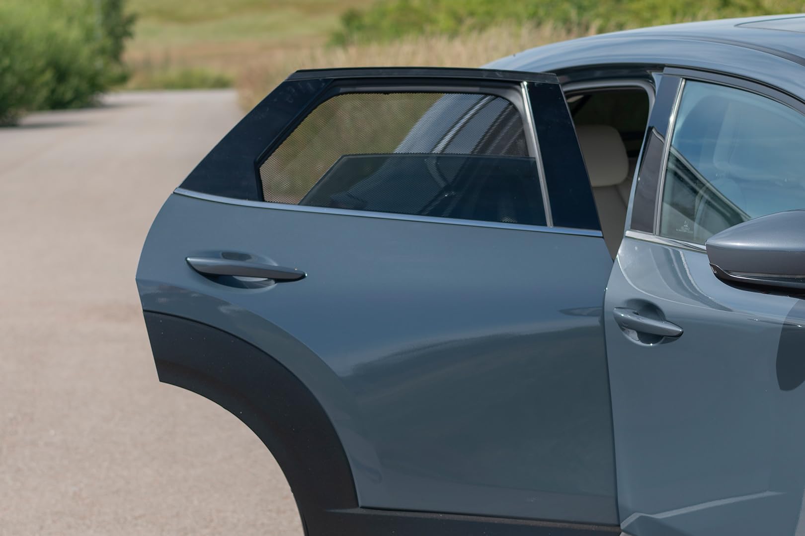 Set de Car Shades (Portes arrières) Compatible avec Mazda CX-30 5 Portes 2020- (2-pièces) Pare-Soleil sur Mesure pour Voiture