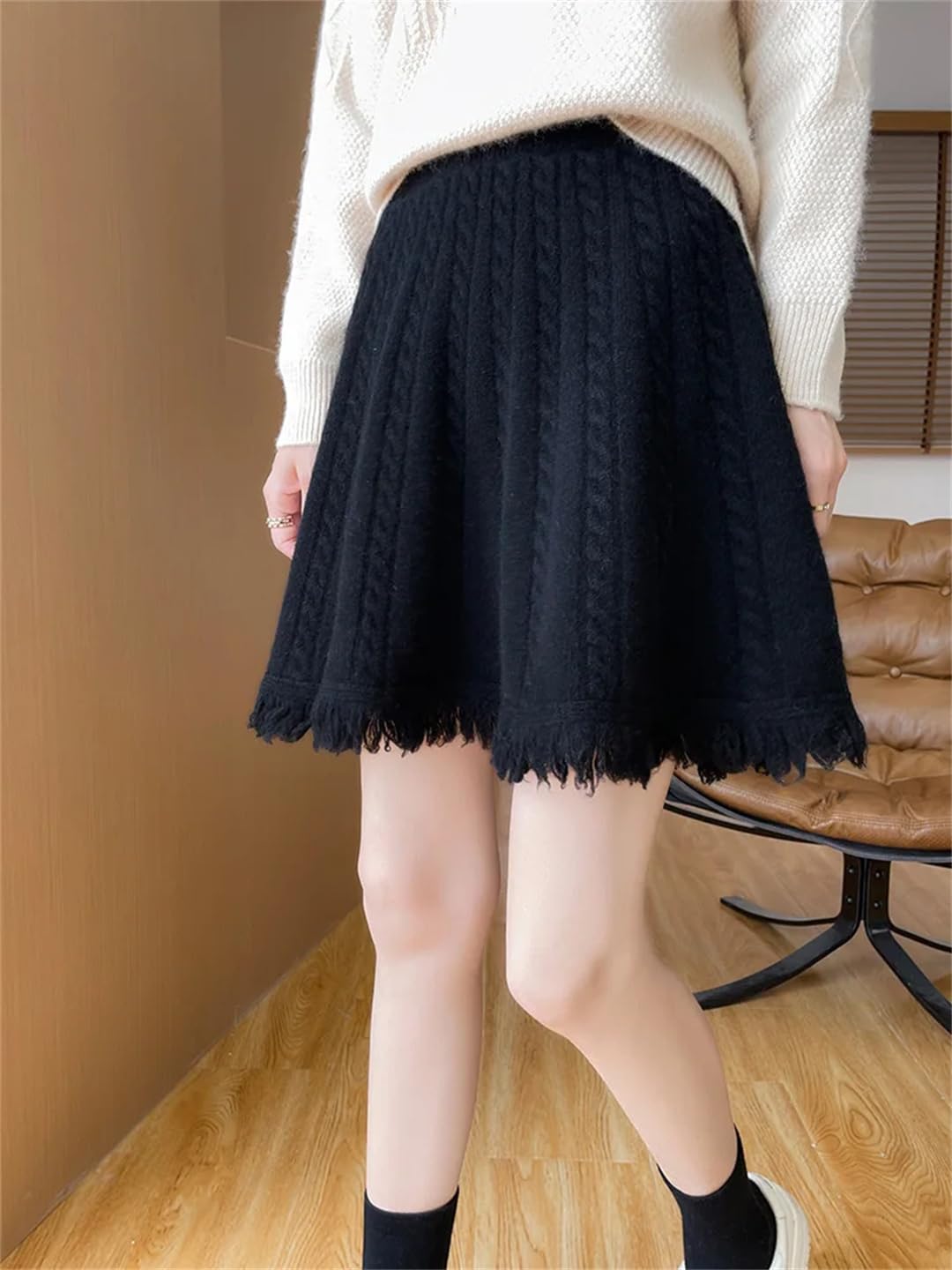 Lmtossey Gonna corta da donna in lana lavorata a maglia, con nappe intrecciate