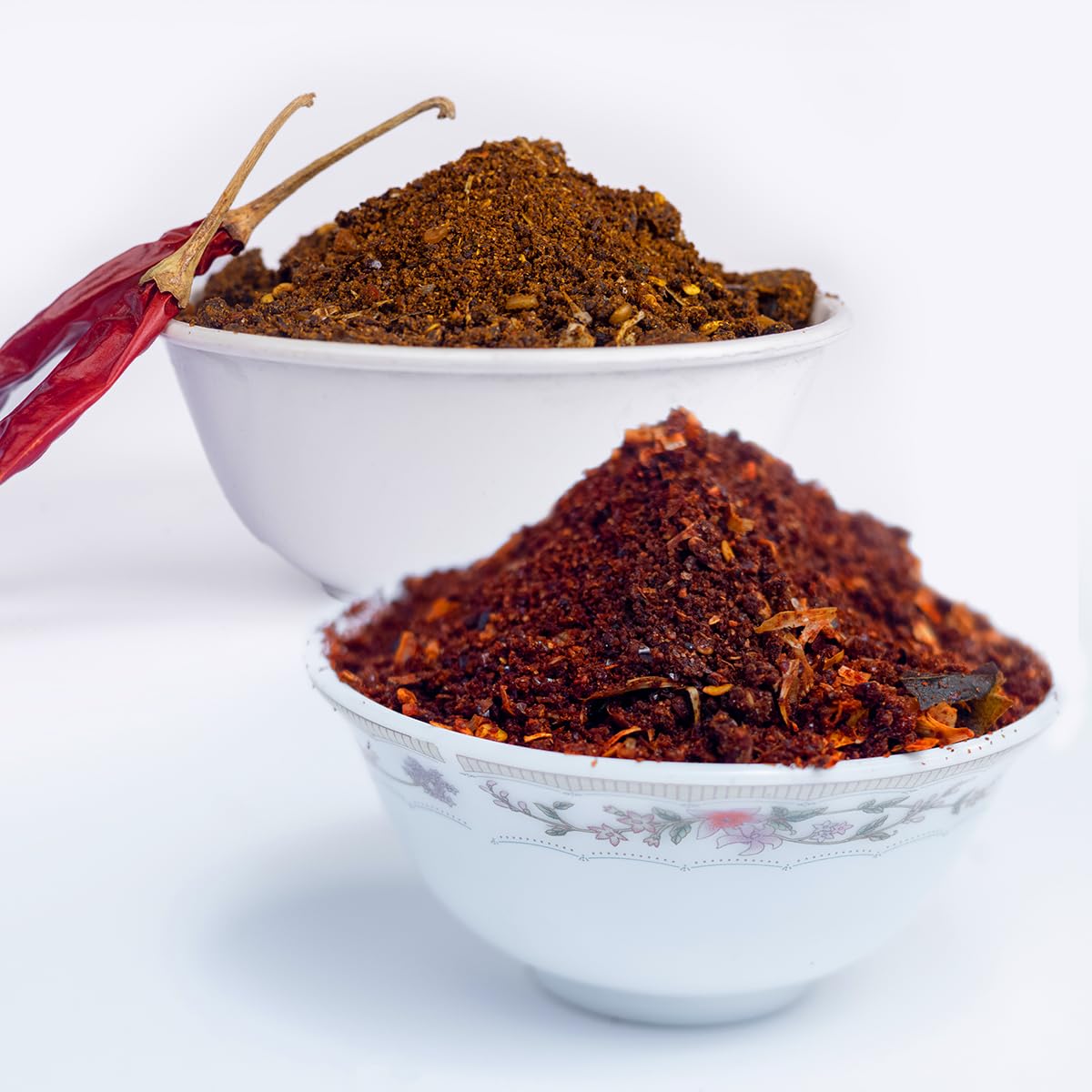 VEDANK Special Nalla Karam Podi and Vellulli Karam Podi Instant Ready to Use, No Added Colours, Spice Powders and Masalas, With Delicious Taste pack of 2 (100 gm each)