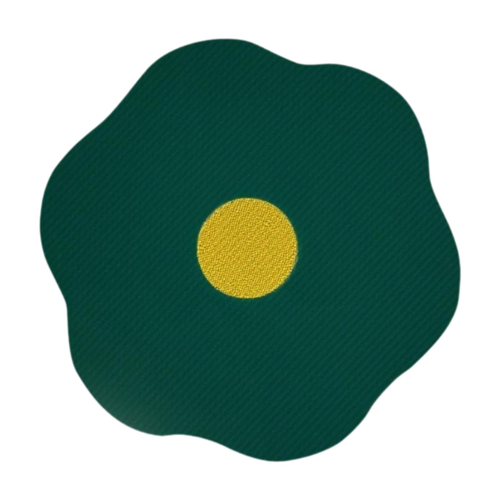 Griffoir pour chat en forme de tapis floral vert protégeant le sol