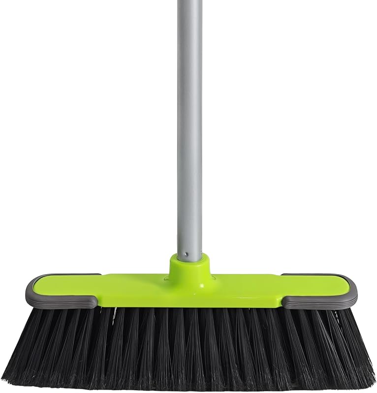 Escoba de interior verde de 54 pulgadas con mango largo para limpieza de pisos, escoba de barrido para cocina, garaje, vestíbulo, patio y jardín