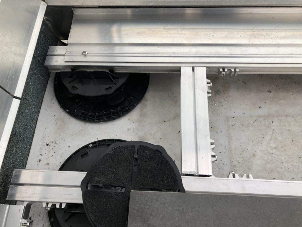 Gartenwelt Riegelsberger Premium Aluminium Montagesystem-Set für Keramik-, Stein-, Betonplatten Komplett-Set Made IN Germany Höhe: 3,5 cm Fläche 5 m² Plattenformat 60x60 cm
