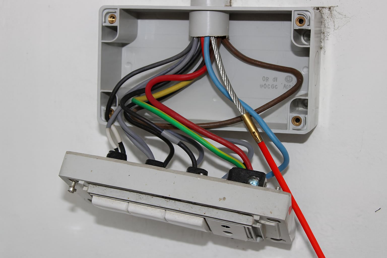 Sonda Passacavi Professionale in Fibra di Vetro IL PASSACAVO DEFINITIVO, Pilota cavi elettrici - innovativa Struttura TechFirerGlass Ø 2 mm. Molla Elettricista Ultra Rigida.
