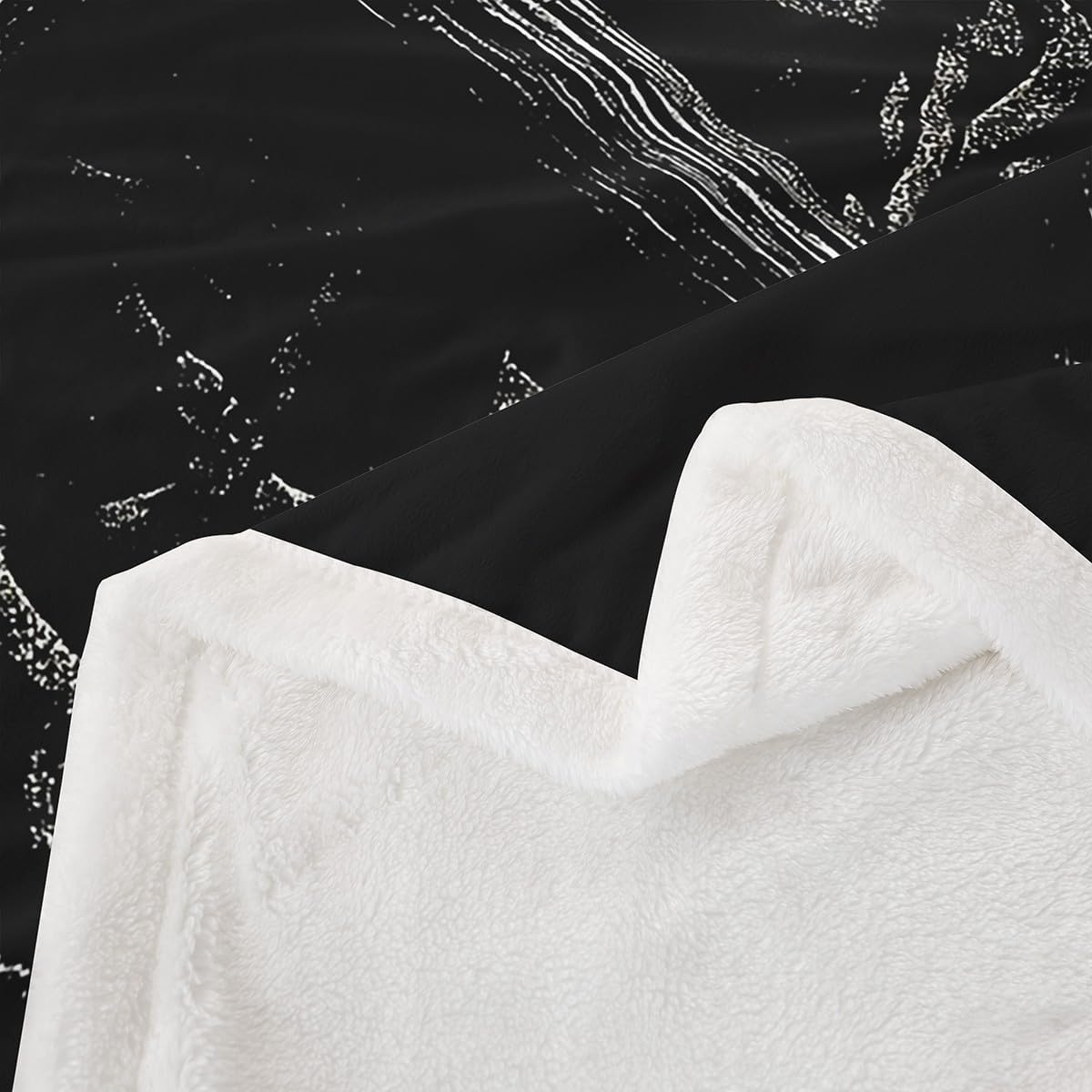 Erosebridal Viking Norse Fleece Blanket Twin 60x80 Gothic Battle Axe Sherpa Blanket for Kids Teens Adults Nordic Style Fuzzy Plush Throw Ethnic Mysterious Decor