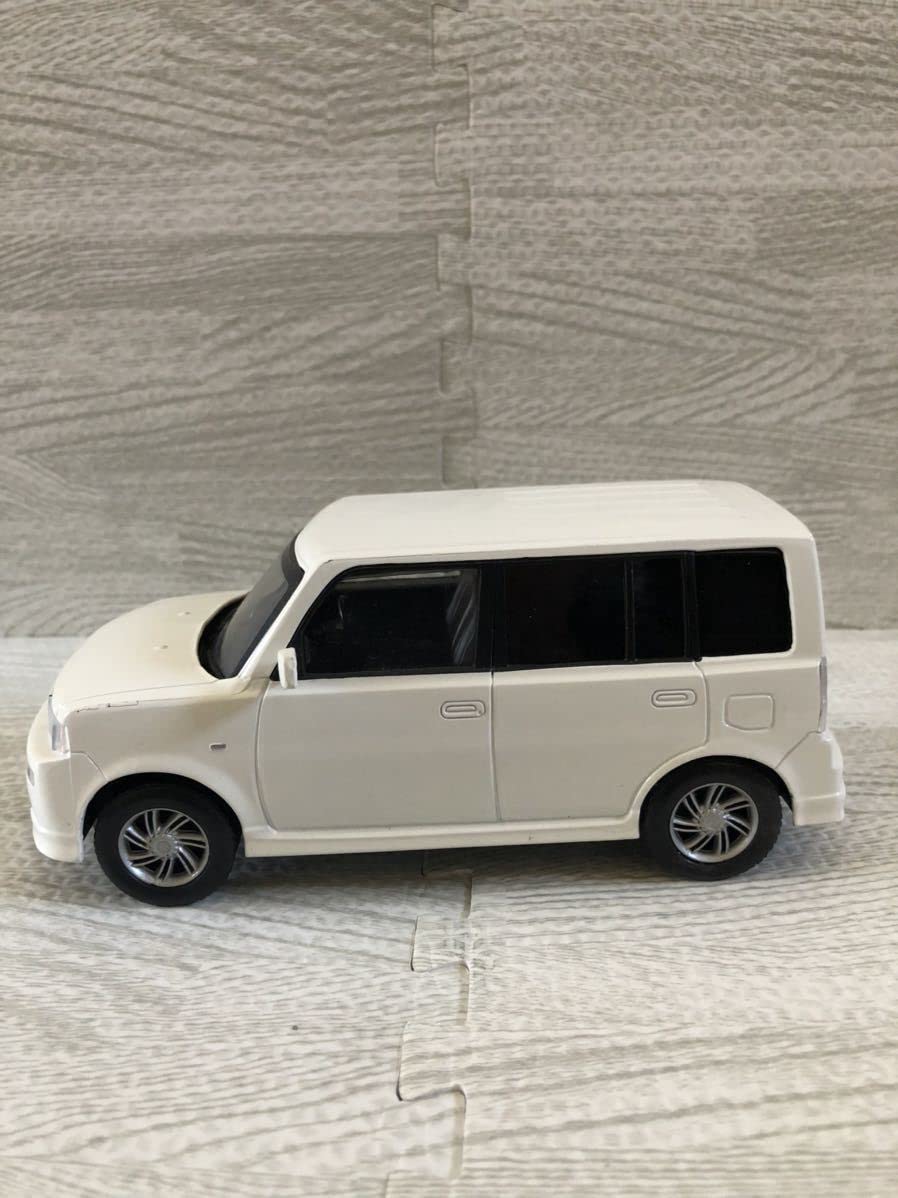 Amazon | 1/24 トヨタ 初代bB 非売品 カラーサンプル ミニカー