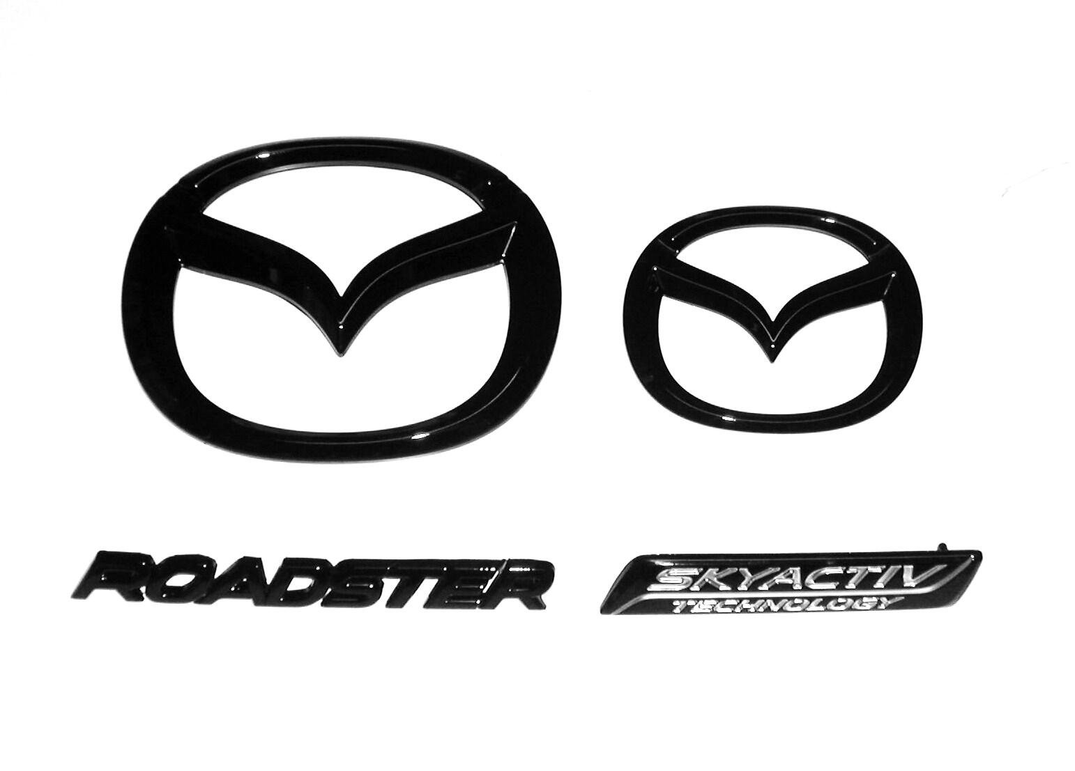 マツダ　NDロードスター 990Sオリジナルエンブレム　（クロームメッキ塗装） マツダ NDロードスター 990Sオリジナルエンブレム （クロームメッキ塗装）