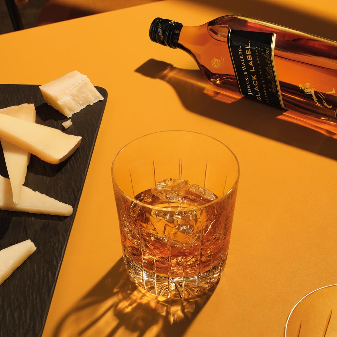 Johnnie Walker Black Label 12 ans Whisky Blend 40% 70cl (Lot de 5)