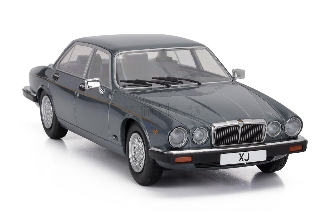 Amazon | MCG ジャガー ミニカー 1/18 JAGUAR XJ 3シリーズ 1979