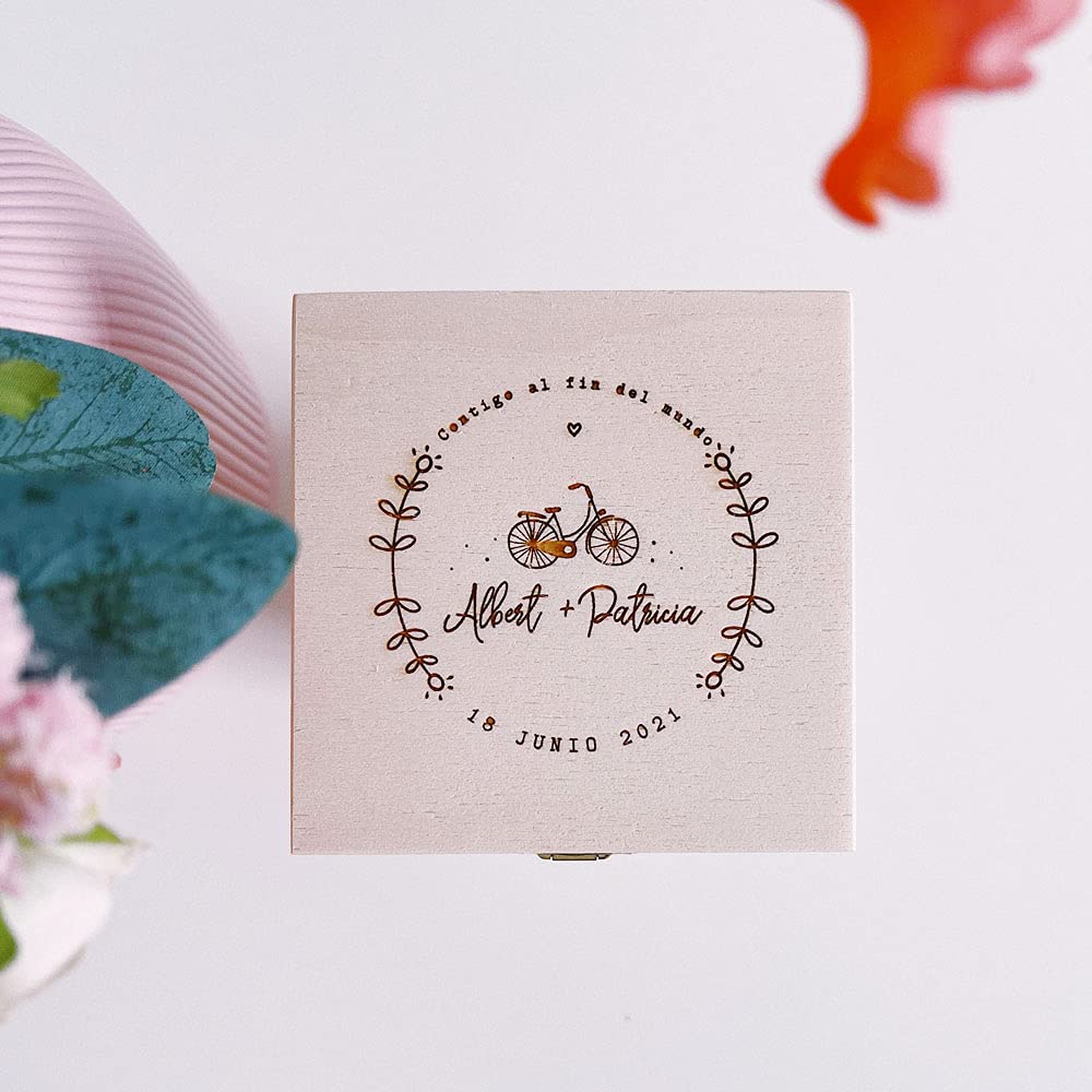 MONAMI - Porta Arras Personalizado, Hecho Madera de Pino con grabación. Hay 2 tamaños a Elegir, 15x15x5 cm y 10x10x5 cm. (Cuadrado)