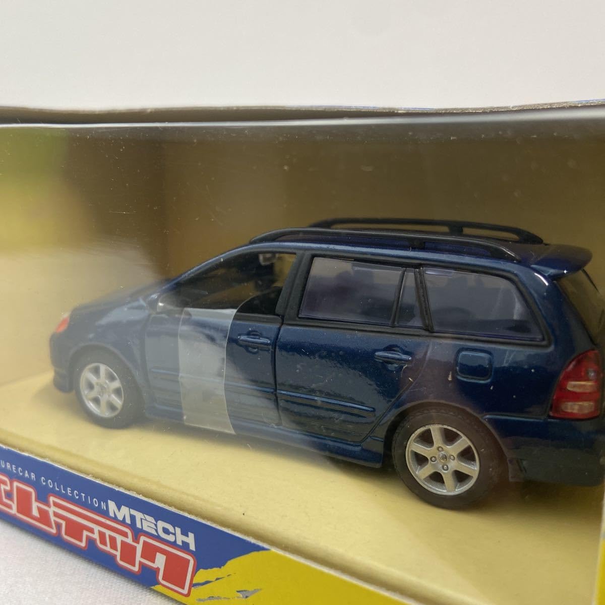 Amazon | MTECH 1/43 ミニカー Corolla Fielder Blue エムテック