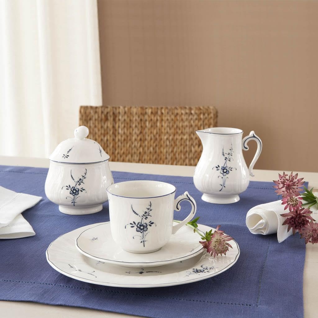 Villeroy & Boch Vieux Luxembourg Service à café 20 pièces pour 6 personnes, relief en filigrane, porcelaine de qualité supérieure, passe au lave-vaisselle et au micro-ondes, blanc/bleu