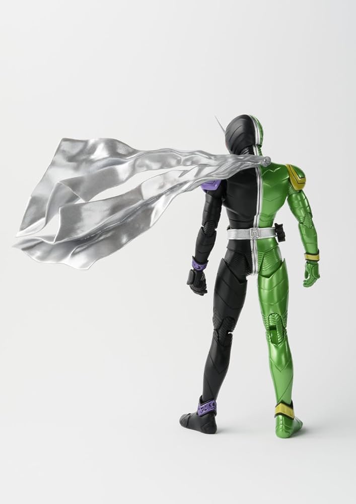 Kamen Rider Cyclone & Joker フィギュアセット Kamen Rider Cyclone & Joker フィギュアセット S.H. Figuarts