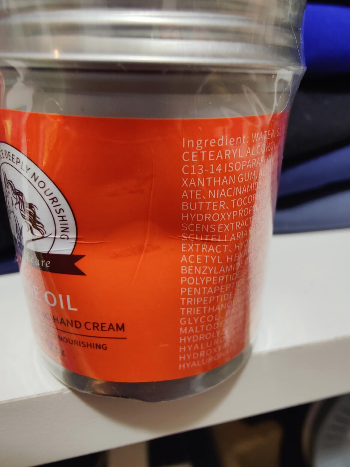 Grospe Horse Oil Cream for Dry Rough Hands,Horse Oil Feet Cream Preventing Your Skin From Peeling and Cracking,Making Your Hand/Foot Smooth and Soft,Moisturizing and Nourishing Your Hands/Feet