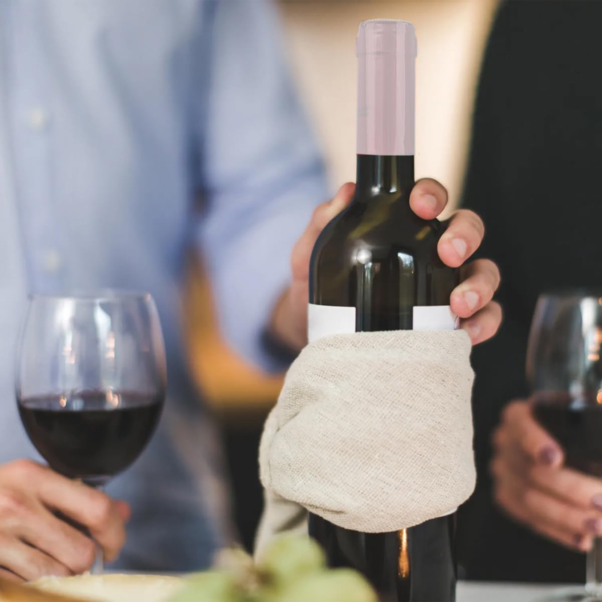 Garneck 200 Capsule Termoretraibili Trasparenti per Bottiglie di Vino 30Mm Tappi Sigillanti Linguetta Staccabile per Enoteche Pub e Cantine Materiale Plastico Pratico e Resistente