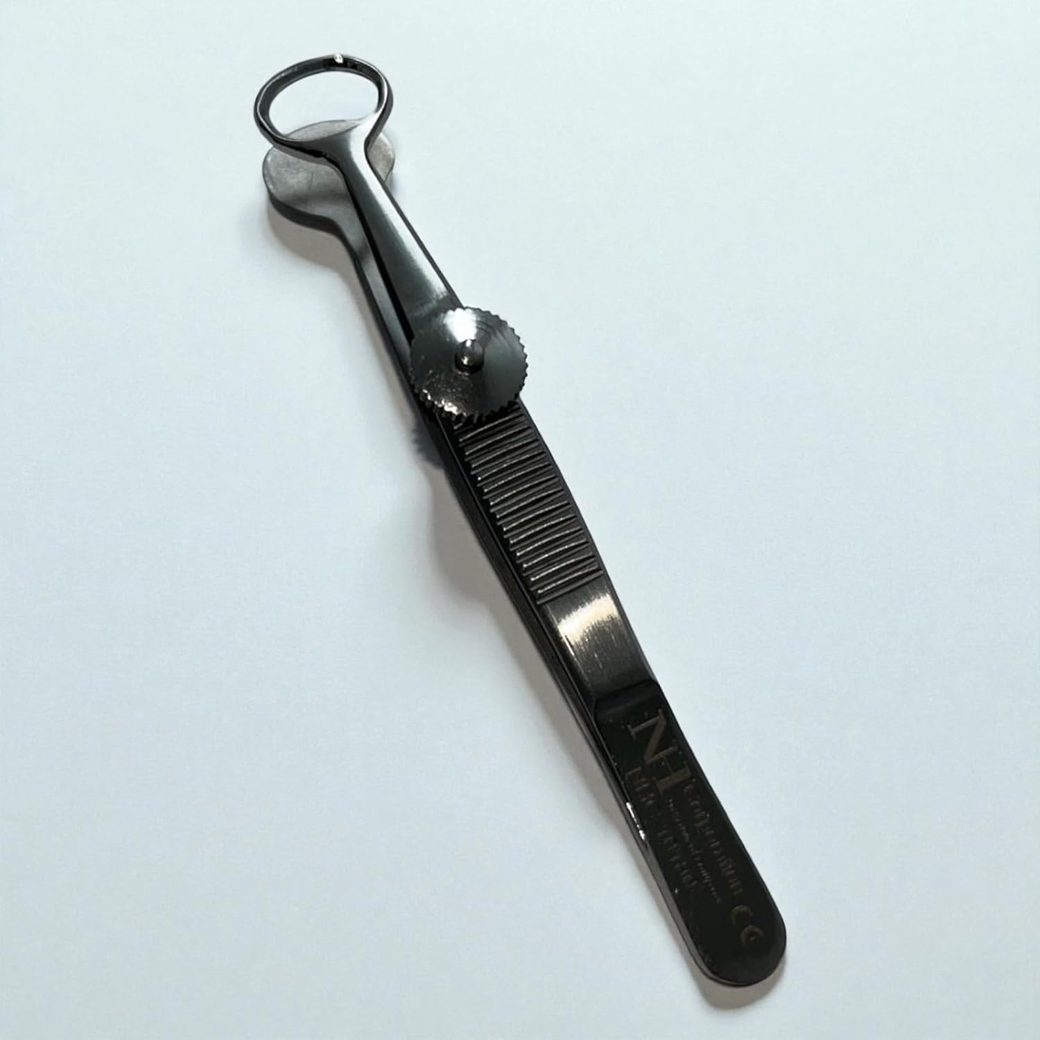 High Quality Baird Chalazion Forceps Oval 11 x 8mm I.D Small Stainless Steel