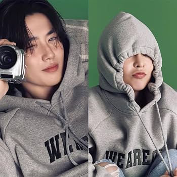 EXO - 【限定】D.O.   ギョンス　EXO  フーディーパーカー　トレカ付き　レア Amazon.co.jp: EXO グッズ パーカー 2024カレンダー we are one