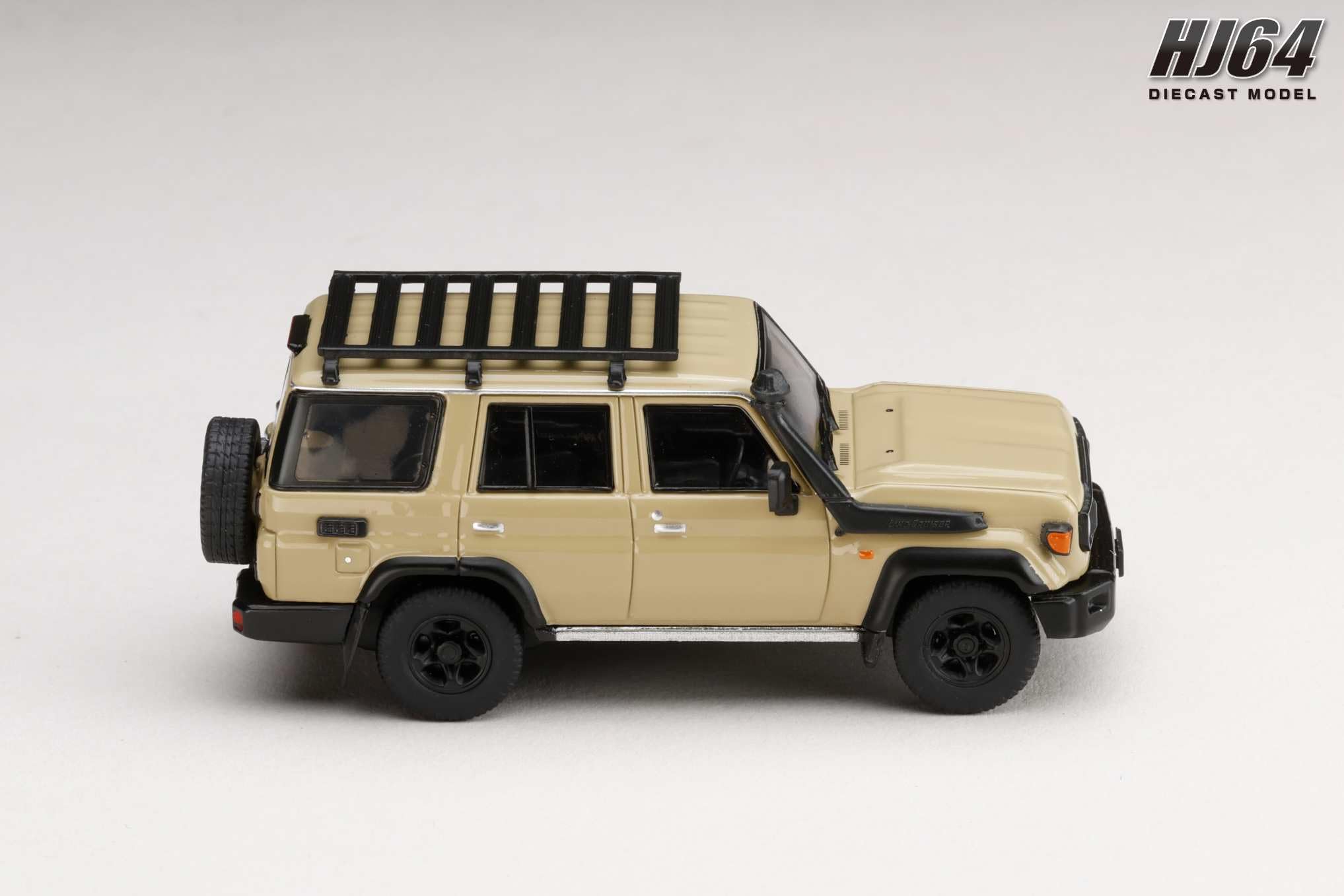 Amazon | 1/64 Toyota LANDCRUISER 70 (GDJ76W) 2023 カスタム
