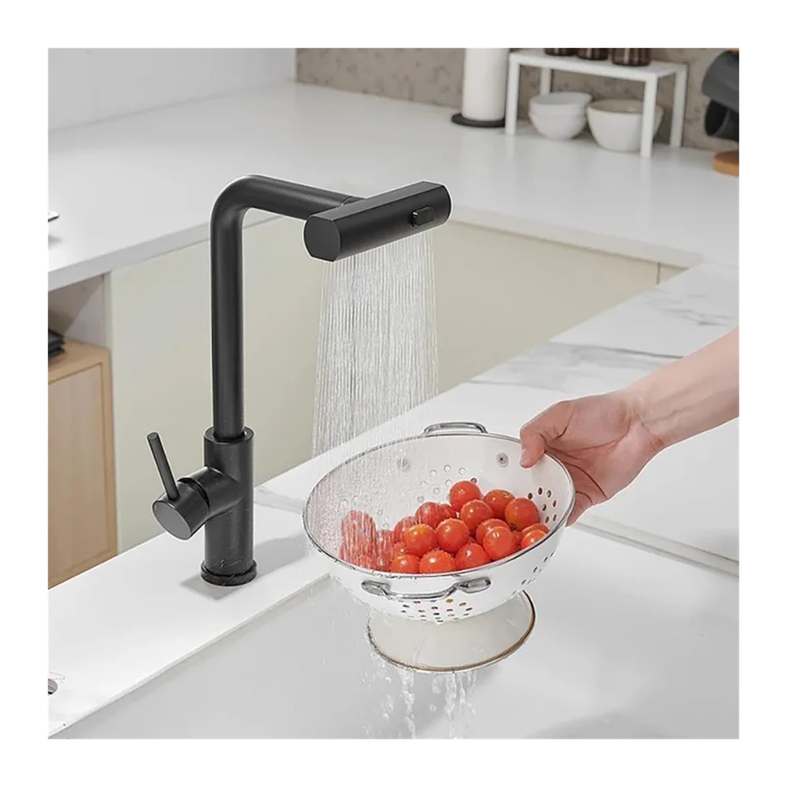 Robinet de cuisine à tirette résistant pour laver facilement les grands plats