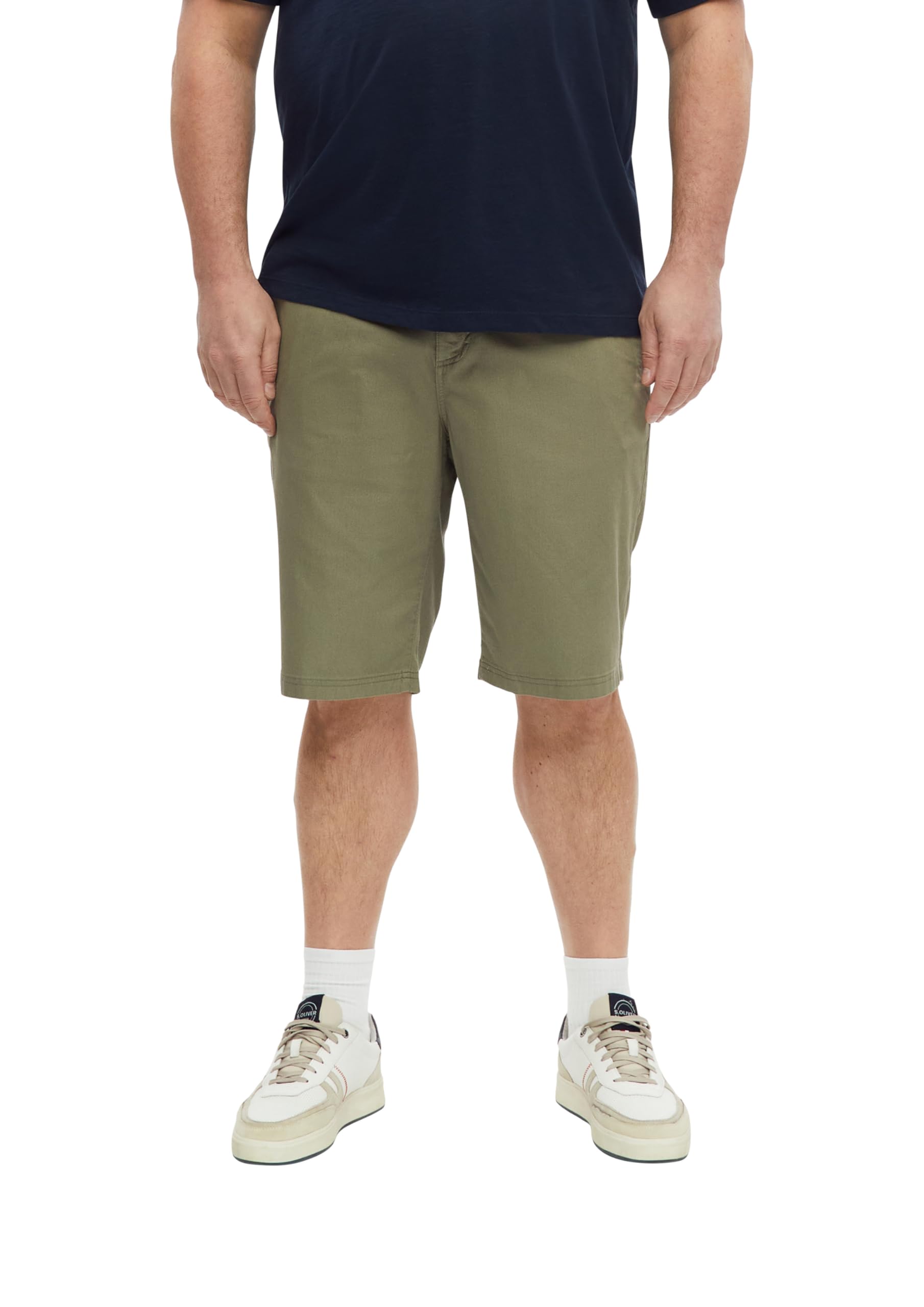 s.Oliver Men's Bermuda Shorts Straight Leg 2181166, Green, 28