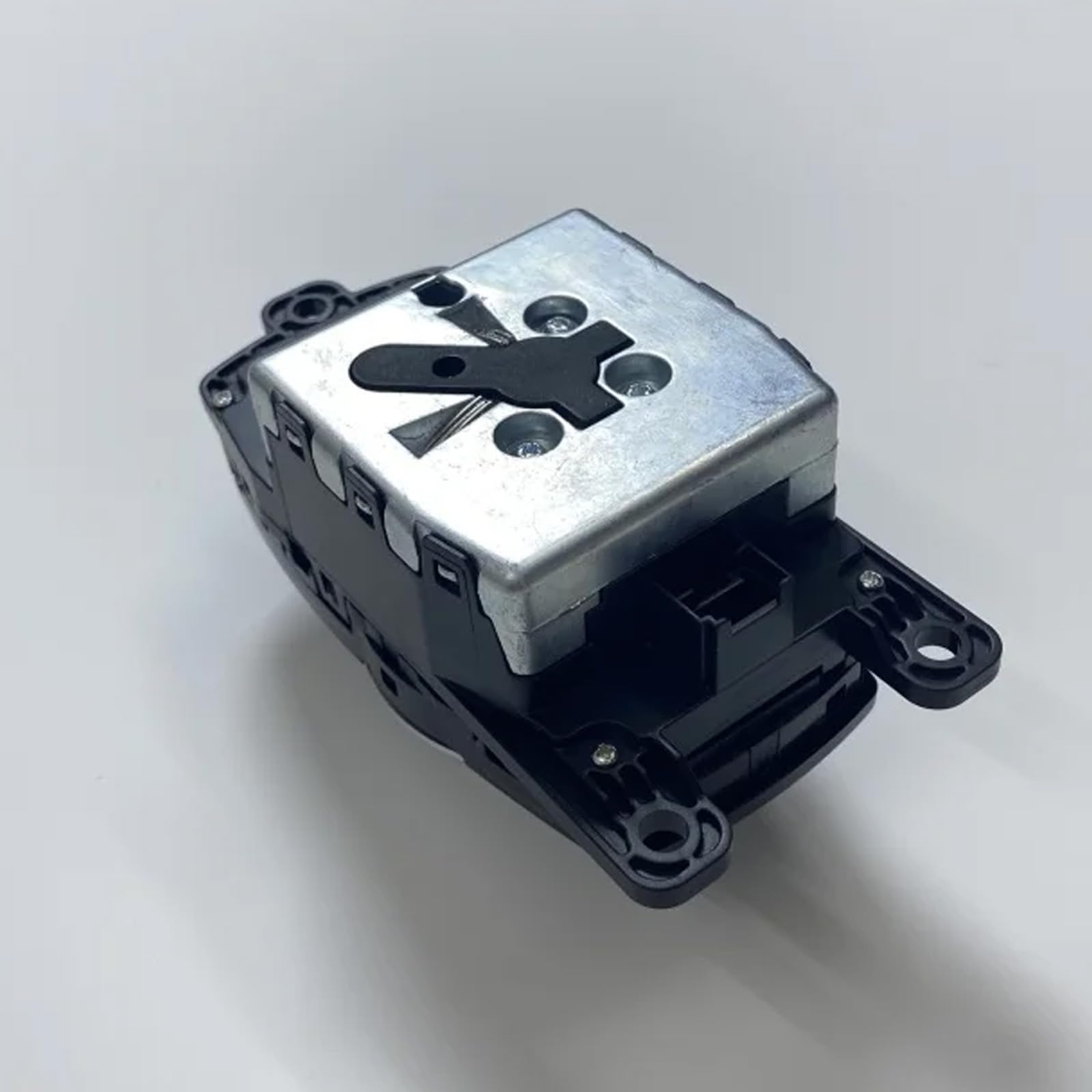 Adattatore di programmazione di sostituzione diretta per camion connettore diagnostico 65829286699 Facile da usare per F20 F22 F31 Utilizzare il controller interruttore a pulsante