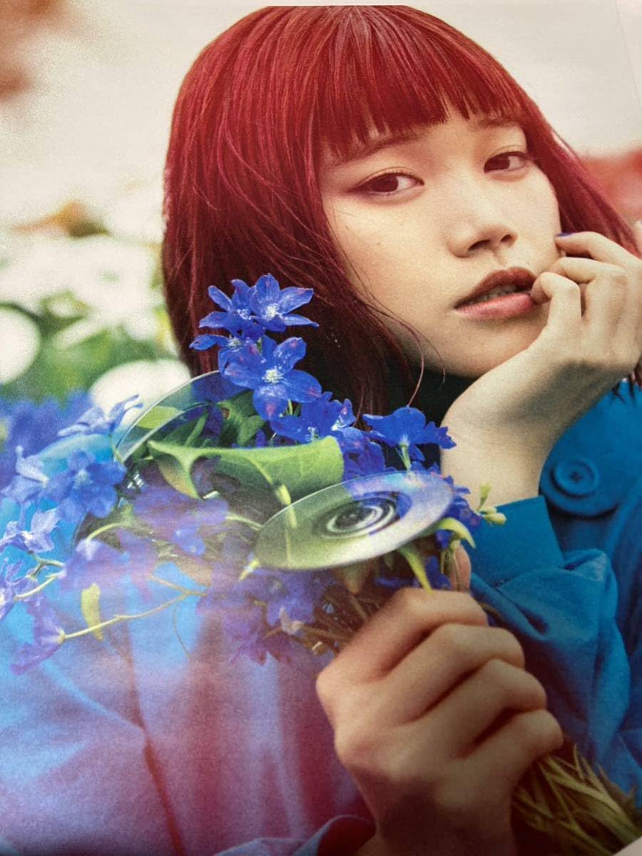 BiSH「Life is beautiful」サインポスター付き初回限定版 Amazon.co.jp: BiSH Life is beautiful セントチヒロチッチ 特典