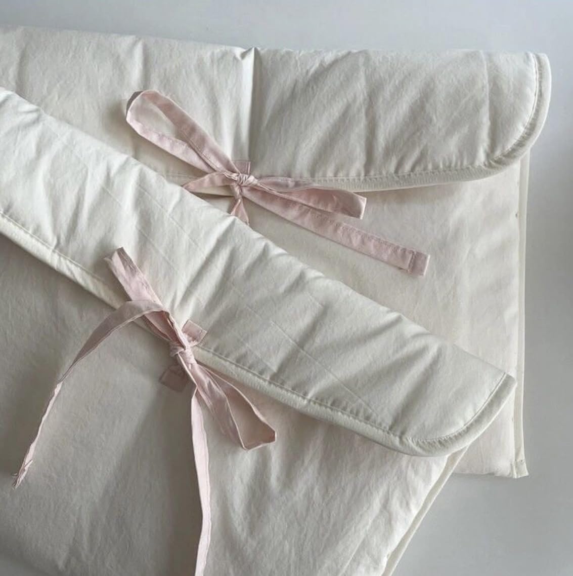 Cute Y2K Bowtie Laptop Sleeve Puffy Notebook Bag 11-14 Inch Tablet Bag Cutecore Protective Laptop Case for Women (13-14 Inch,White) - Image 2