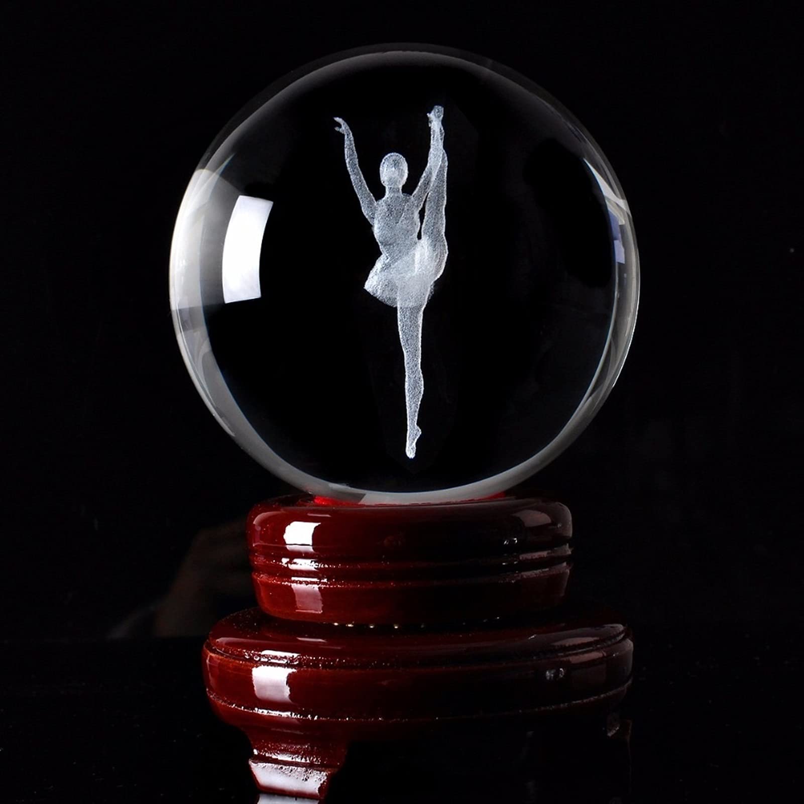 bola de cristal (en la magia occidental) 6 / 8cm Bola de cristal transparente Láser 3D grabado Ballet Bailarín Vidrio Bola decorativa Feng Shui Art Decor Accesorios Miniaturas Regalos bola de cristal(