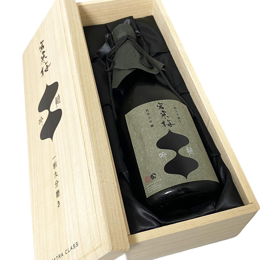 Amazon.co.jp: 宮寒梅 純米大吟醸 EXTRACLASS 吟髄 ぎんずい 一割九分