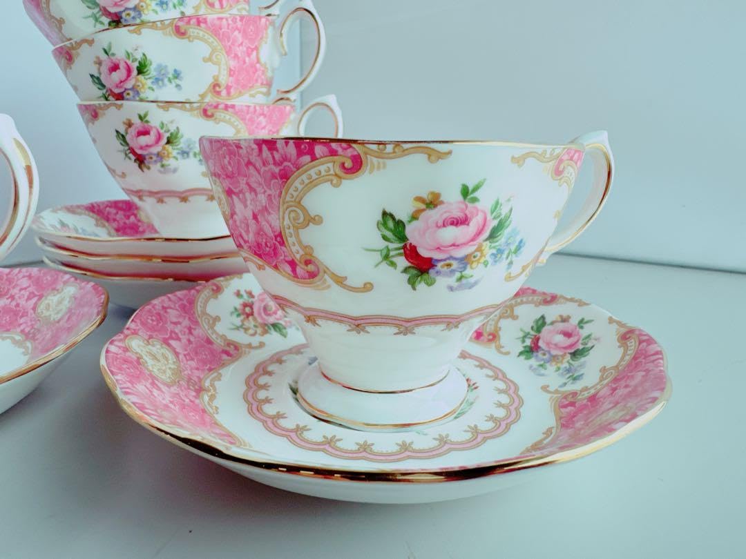 ロイヤルアルバートレディカーライルティーセット