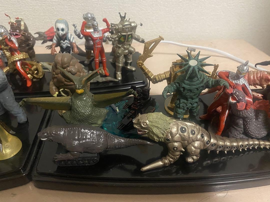 Amazon.co.jp: HG ウルトラセブン 宇宙人 星人 怪獣 セミコンプリート