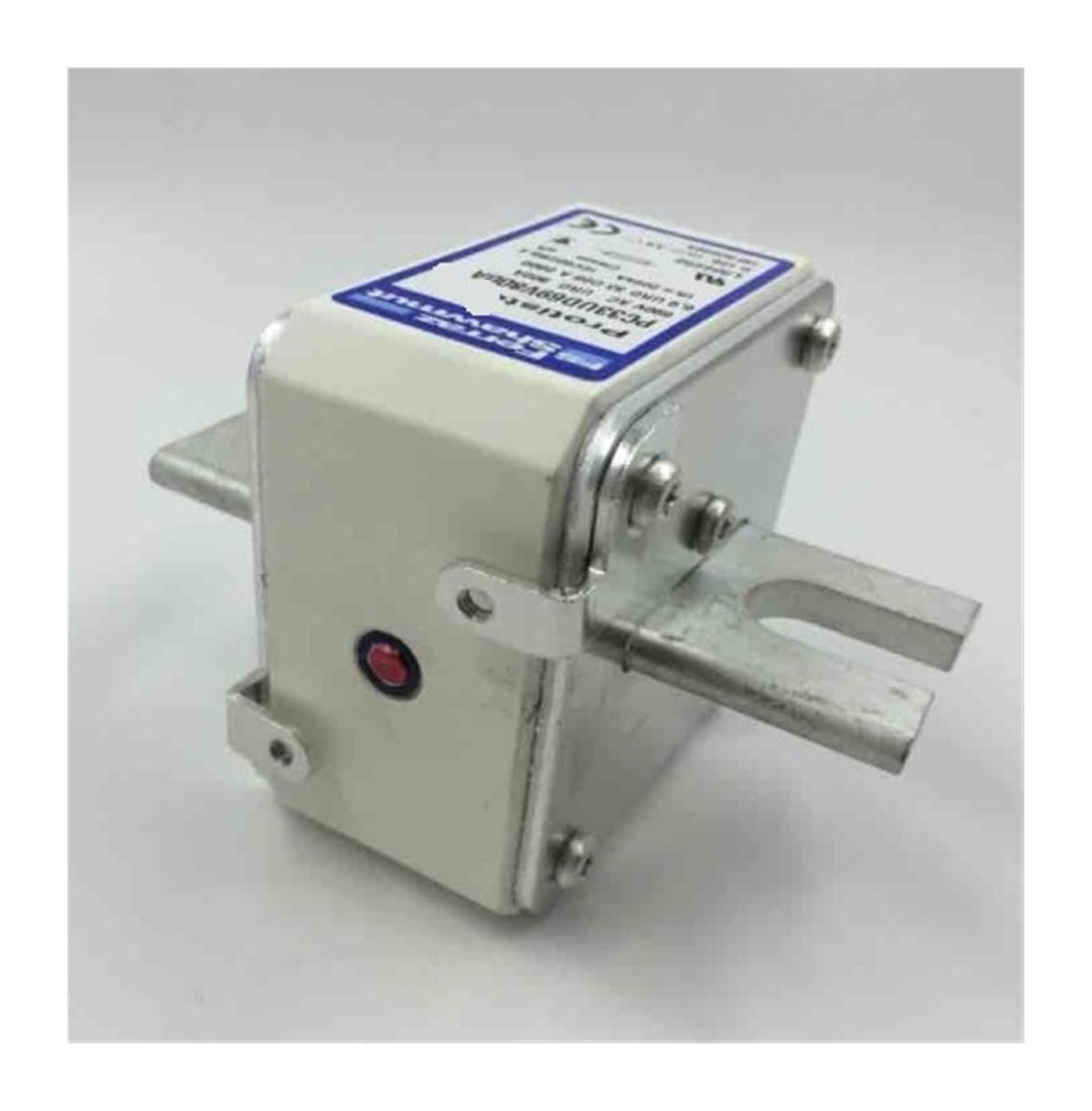Fusibles PC33UD69V630A protégez vos redresseurs des courts-circuits