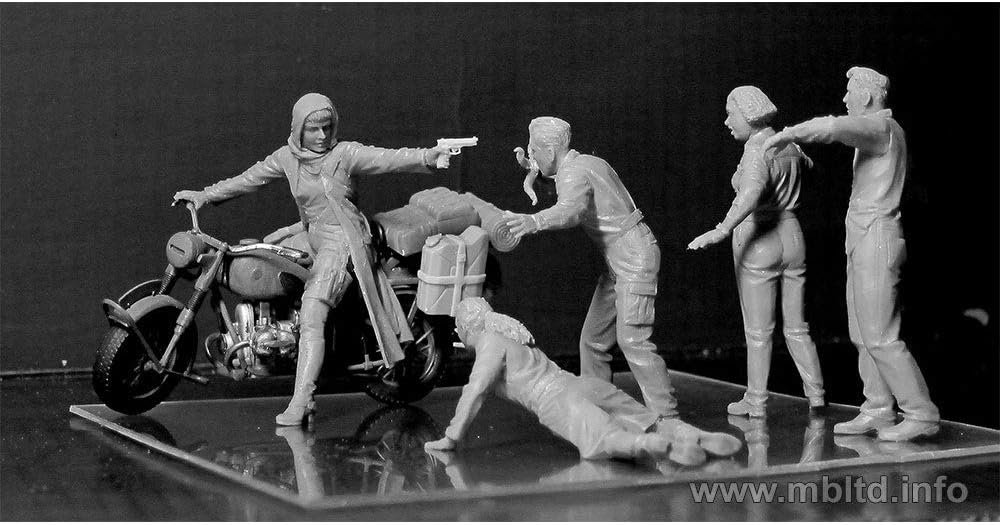 Masterbox Zombieland: Zombie Hunter Road to Freedom Model Kit - 4 Zombies and Escaping Girl (1/35 Scale)