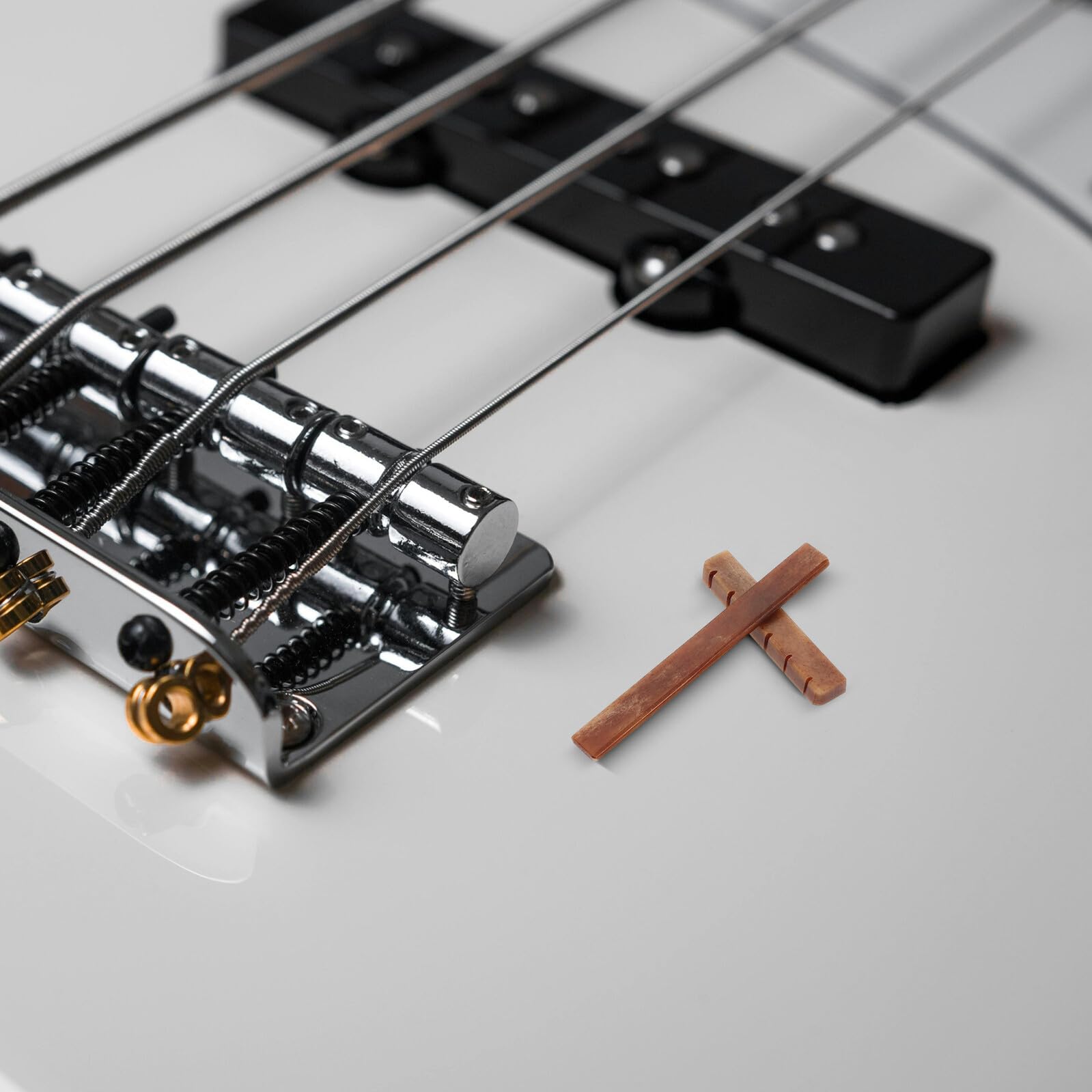 Kościanych Mostków i Siodełek Do Gitary Akustycznej z Kości Wielbłąda Trwałe Do Gitar Folkowych Precyzyjna Dźwięku i Stabilność Strojenia