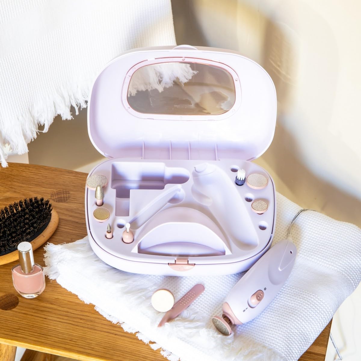 Livoo, Set manicure e pedicure DOS190, 2 velocità, 3h di autonomia, 12 accessori.